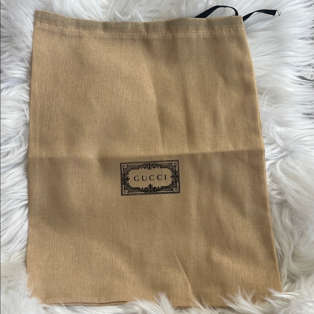 Gucci tan/gold dust cover